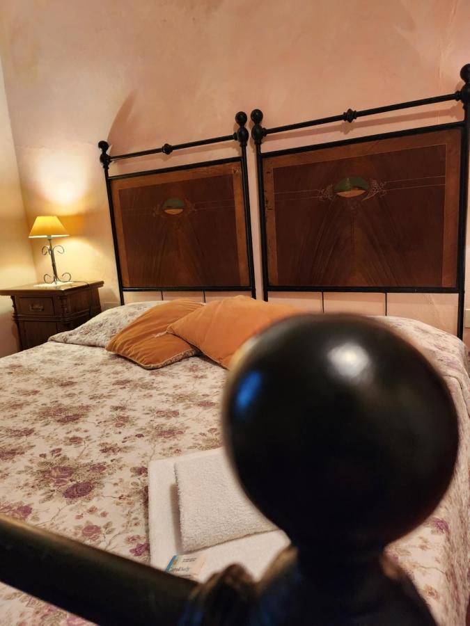 Il Giuggiolo - La Collina Della Quiete Bed & Breakfast Certaldo Exterior photo